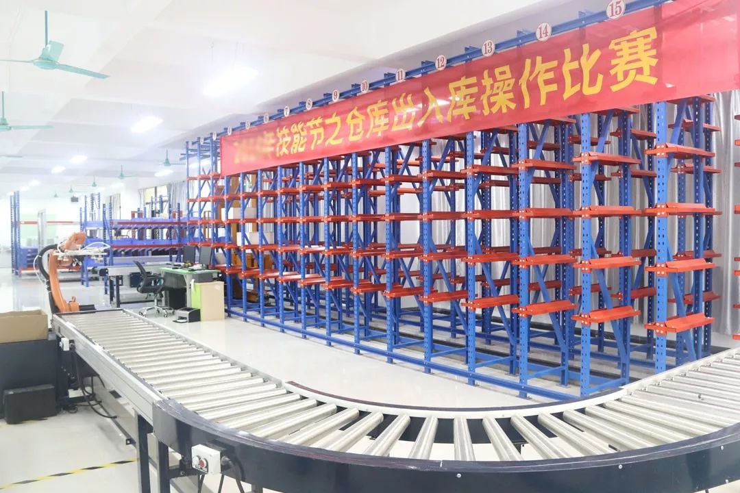學在省電商丨不負最美校園，不負青春時光