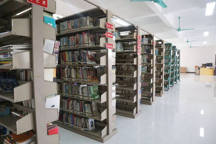 學在省電商丨不負最美校園，不負青春時光