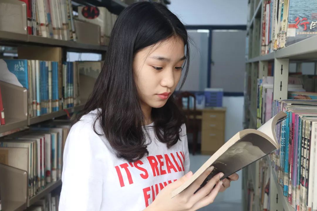 學在省電商丨不負最美校園，不負青春時光